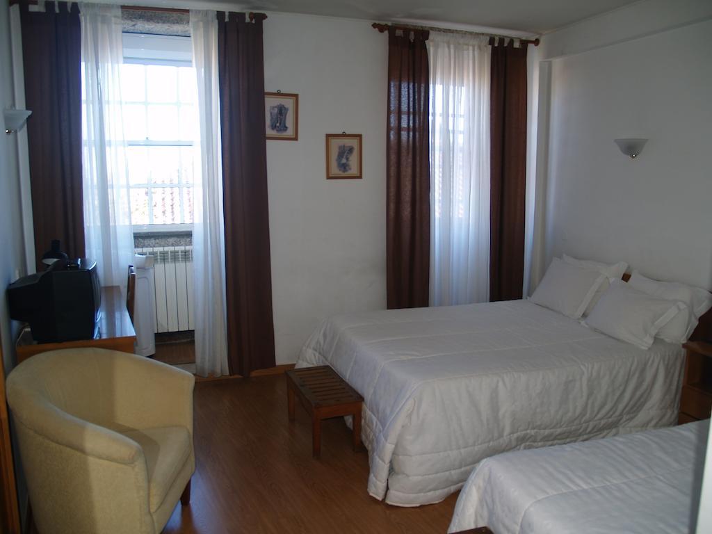 גוארדה Hotel Santos חדר תמונה